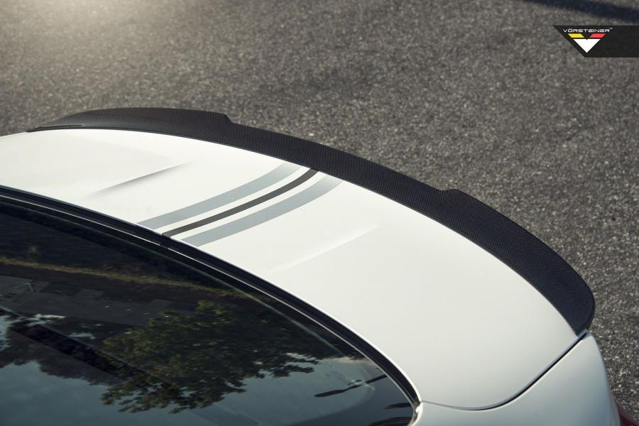  BMW M4 Coupe by Vorsteiner 2015 года  (фото 9 из 9)